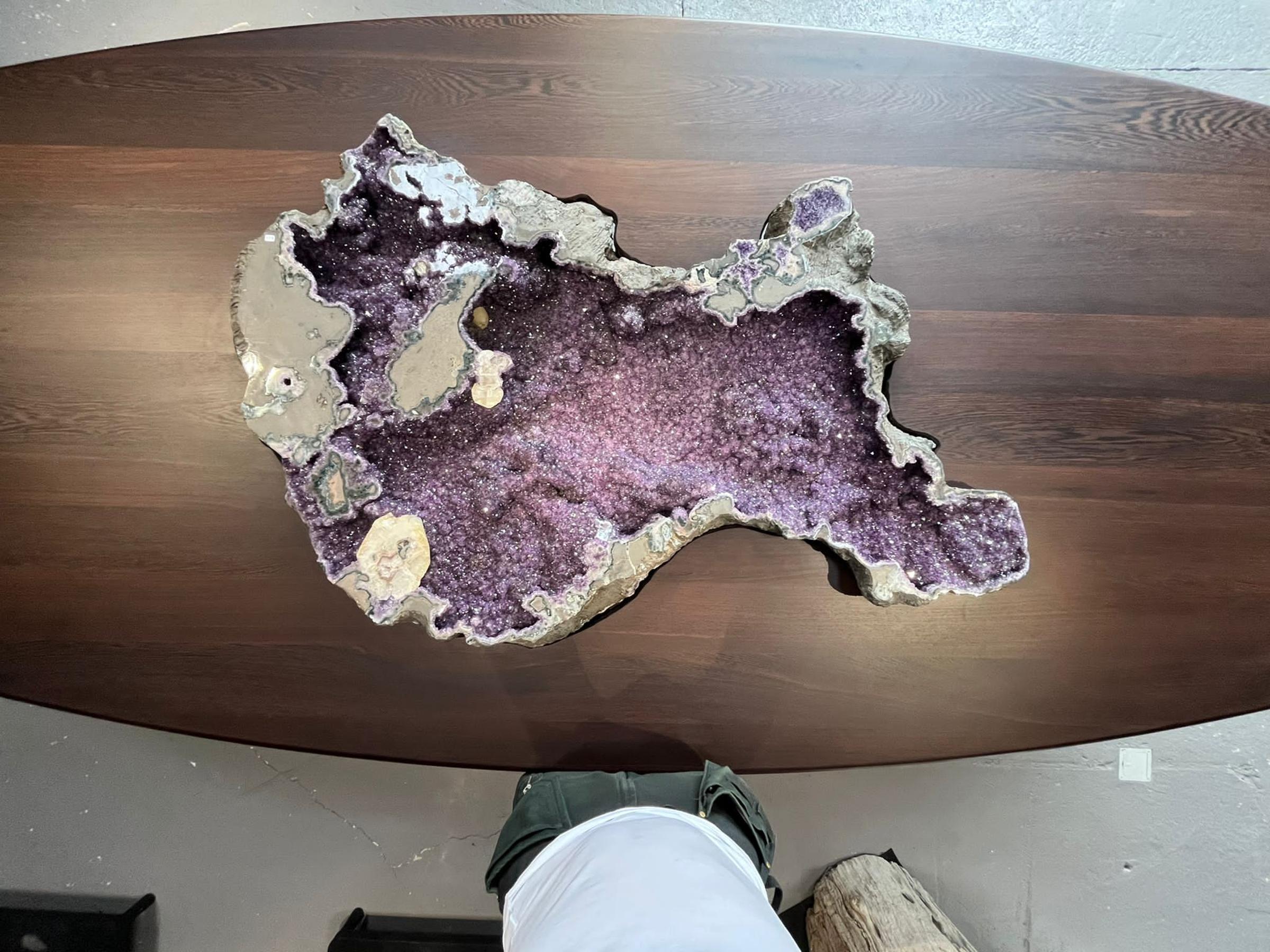Amethyst table XL - 2bd02a77 6228 4516 b9a5 314662f26379 - A0134