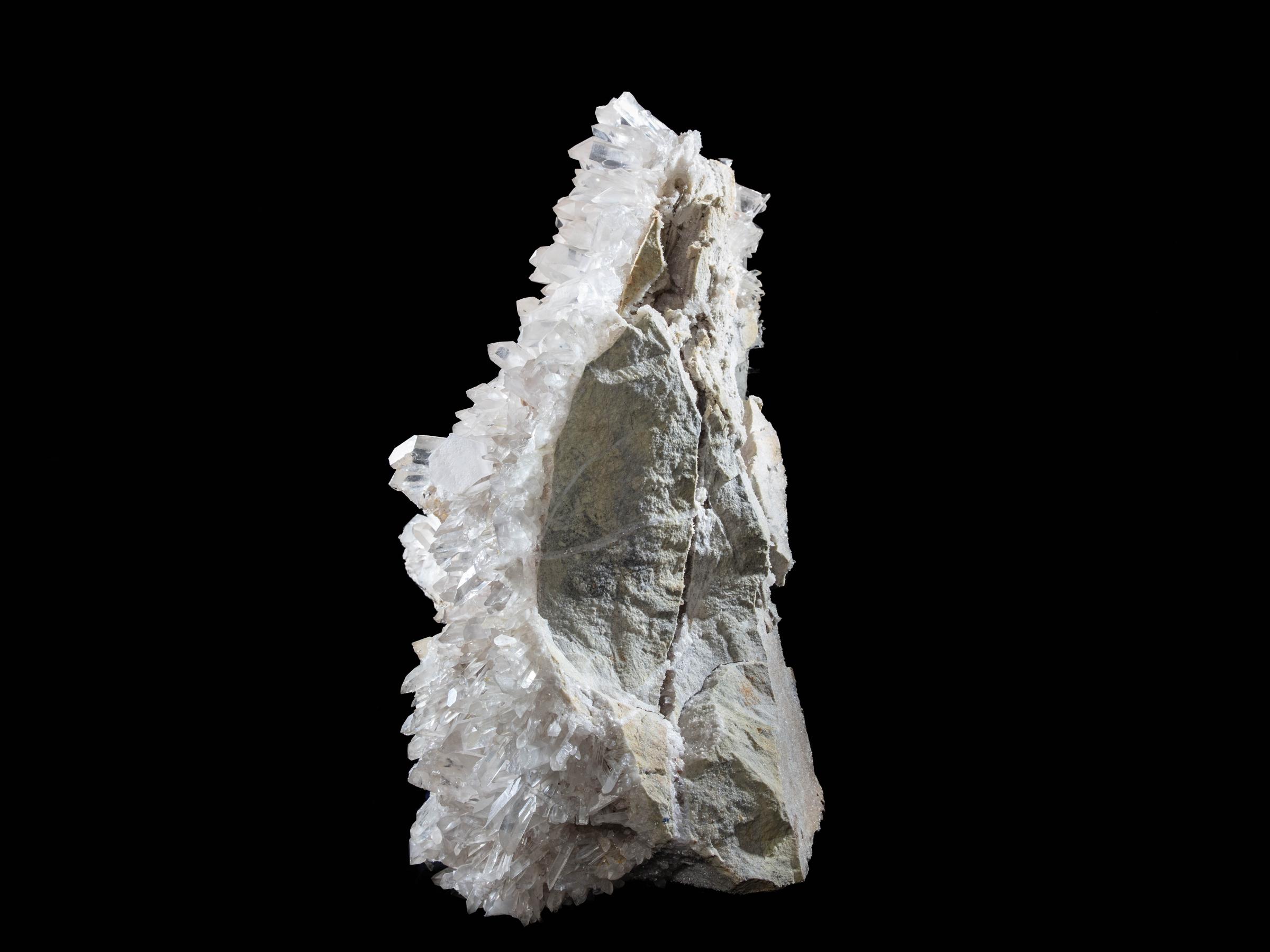 Rock crystal cluster - St1galleryc0073 2 - C0073